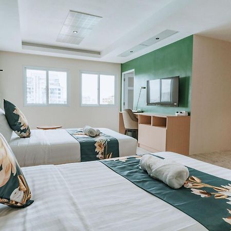 Diane Residences Себу Экстерьер фото